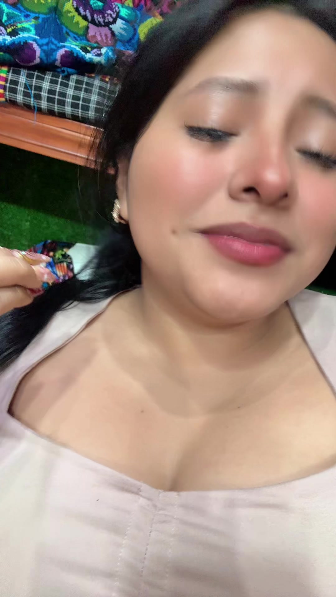 @Linda Morales🍓🔥
