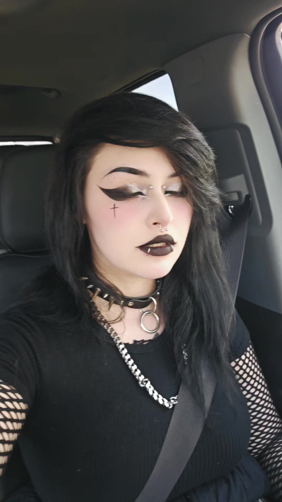 @⸸ᴾᴴᴵᴾᴴᴵ⸸