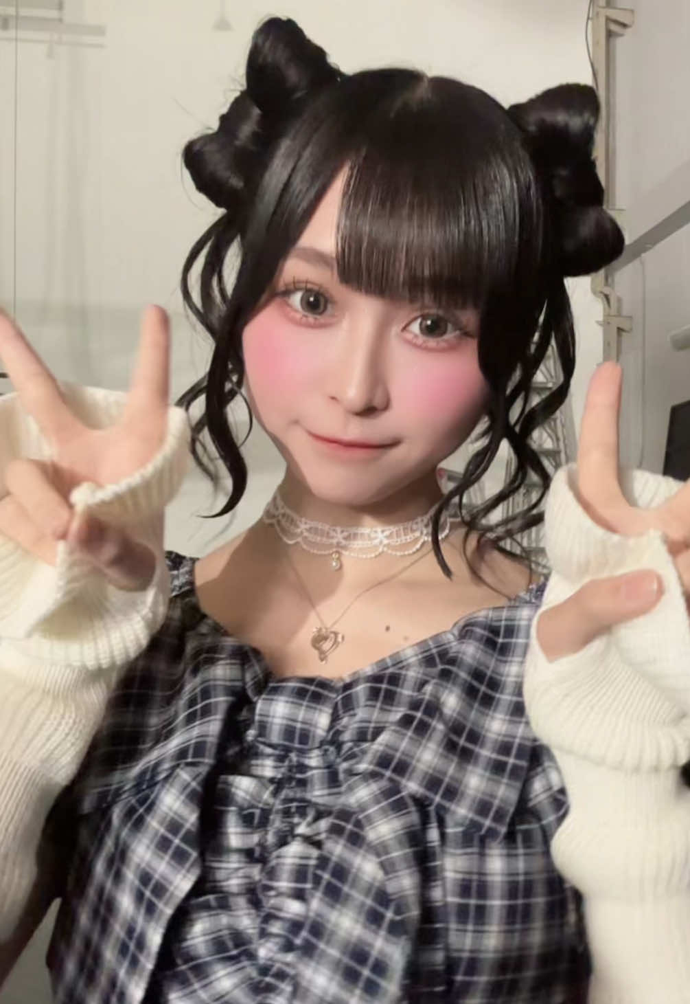 @澪織にいな
