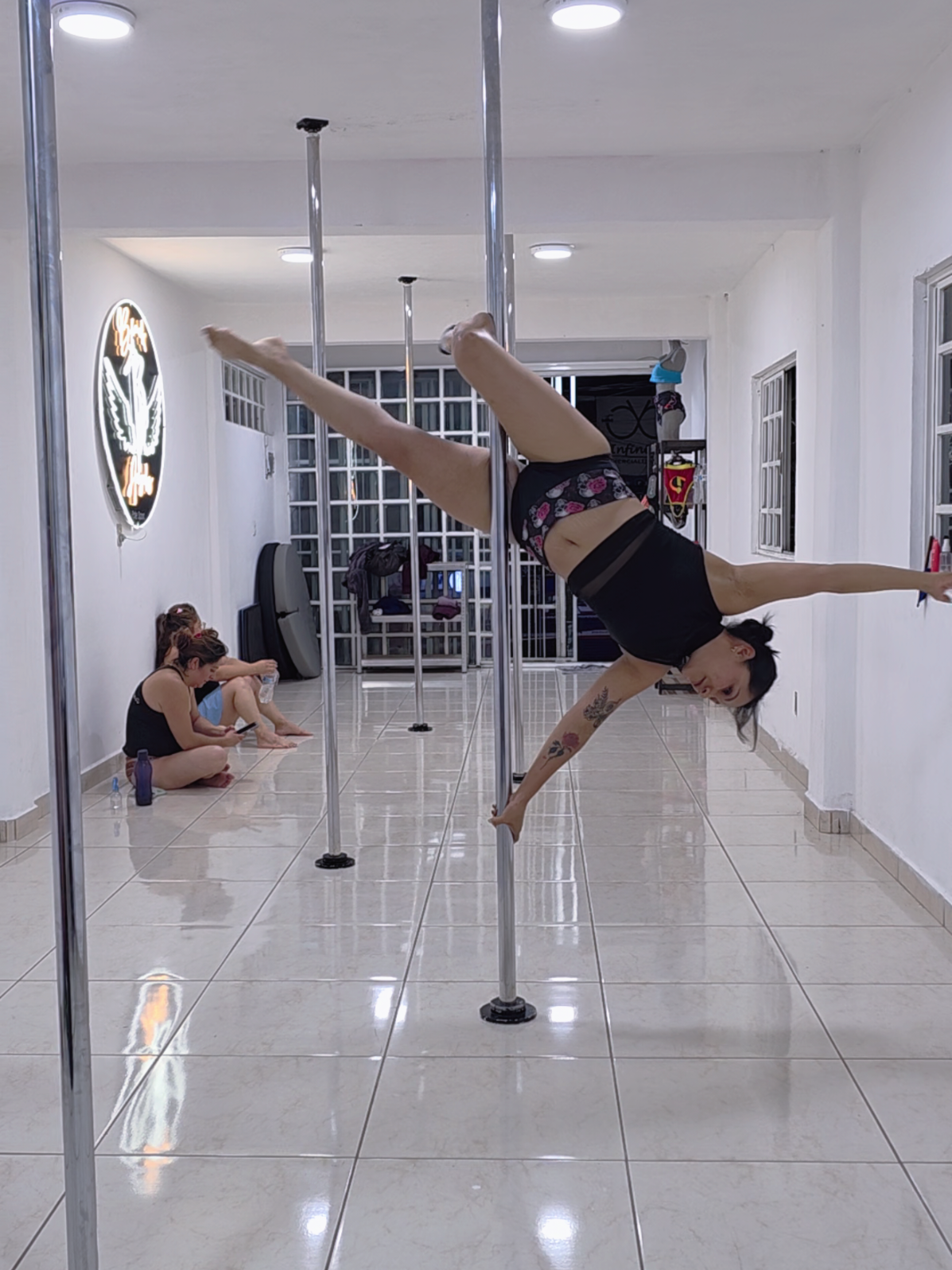 @Pole NayVega