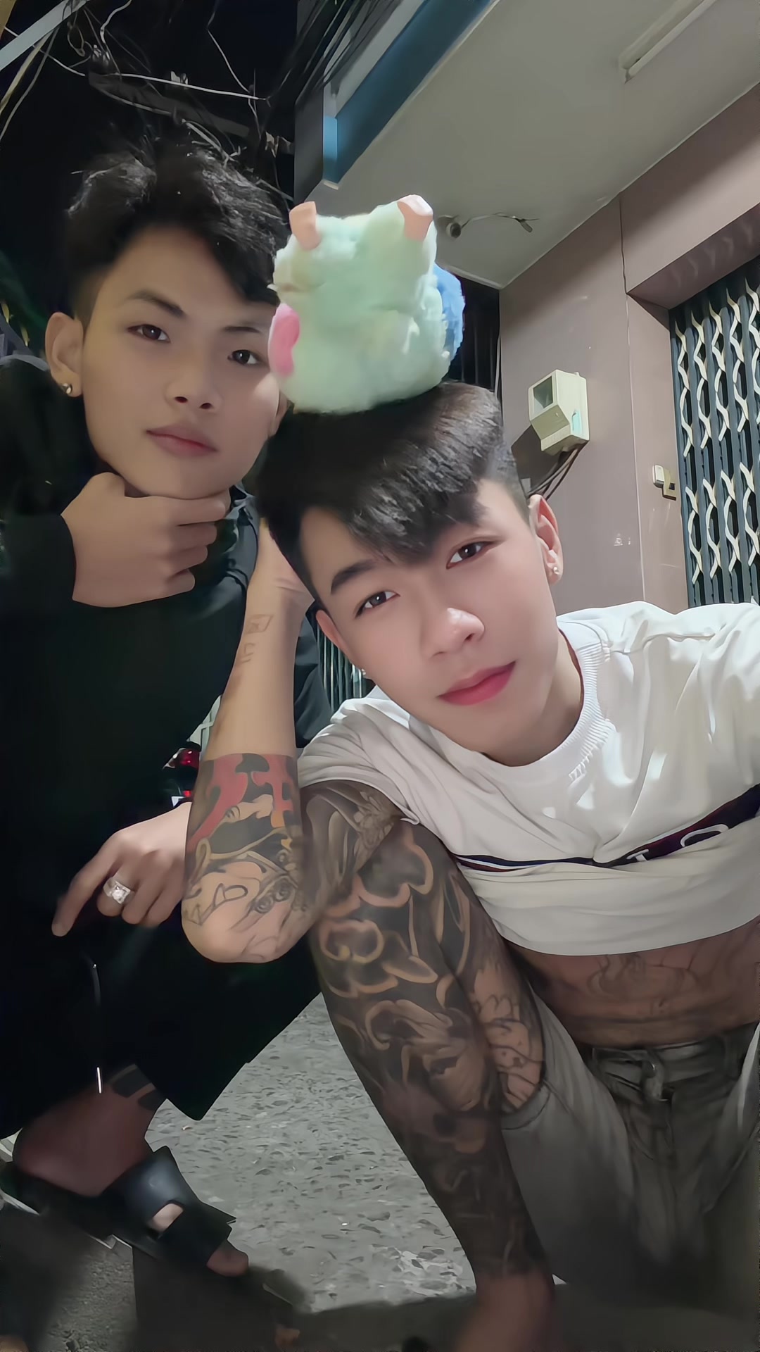 @Hoàng Nam ✅