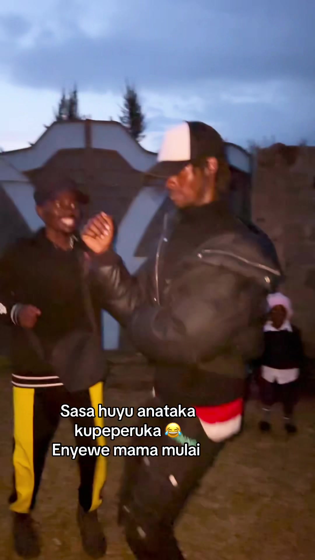 @Firebwize3 WAAMBIE WATULIE