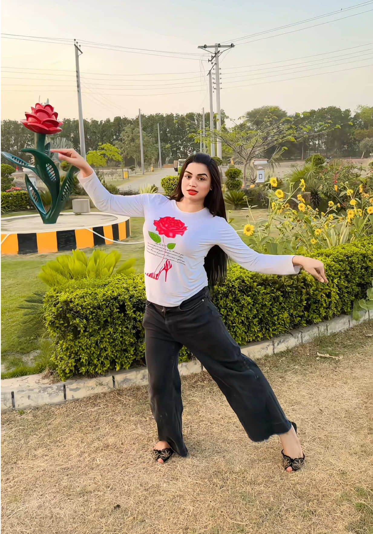 @Noor Superstar 🥀