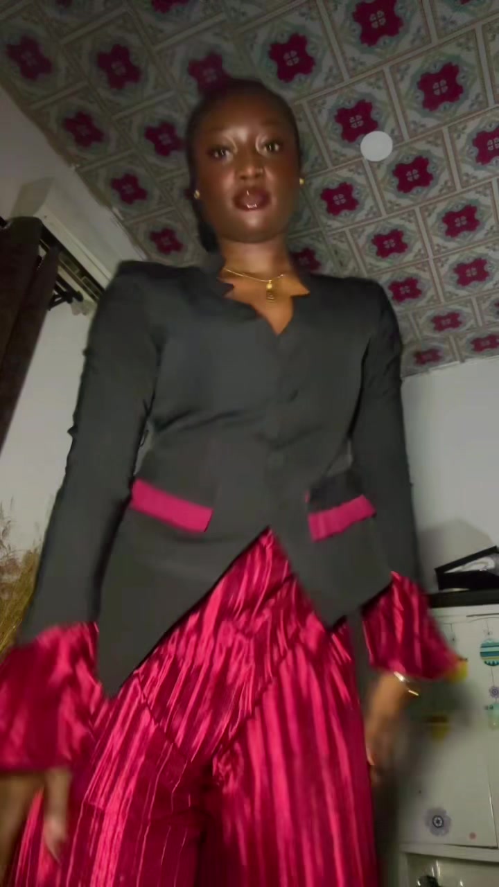 @Zainab Sani478