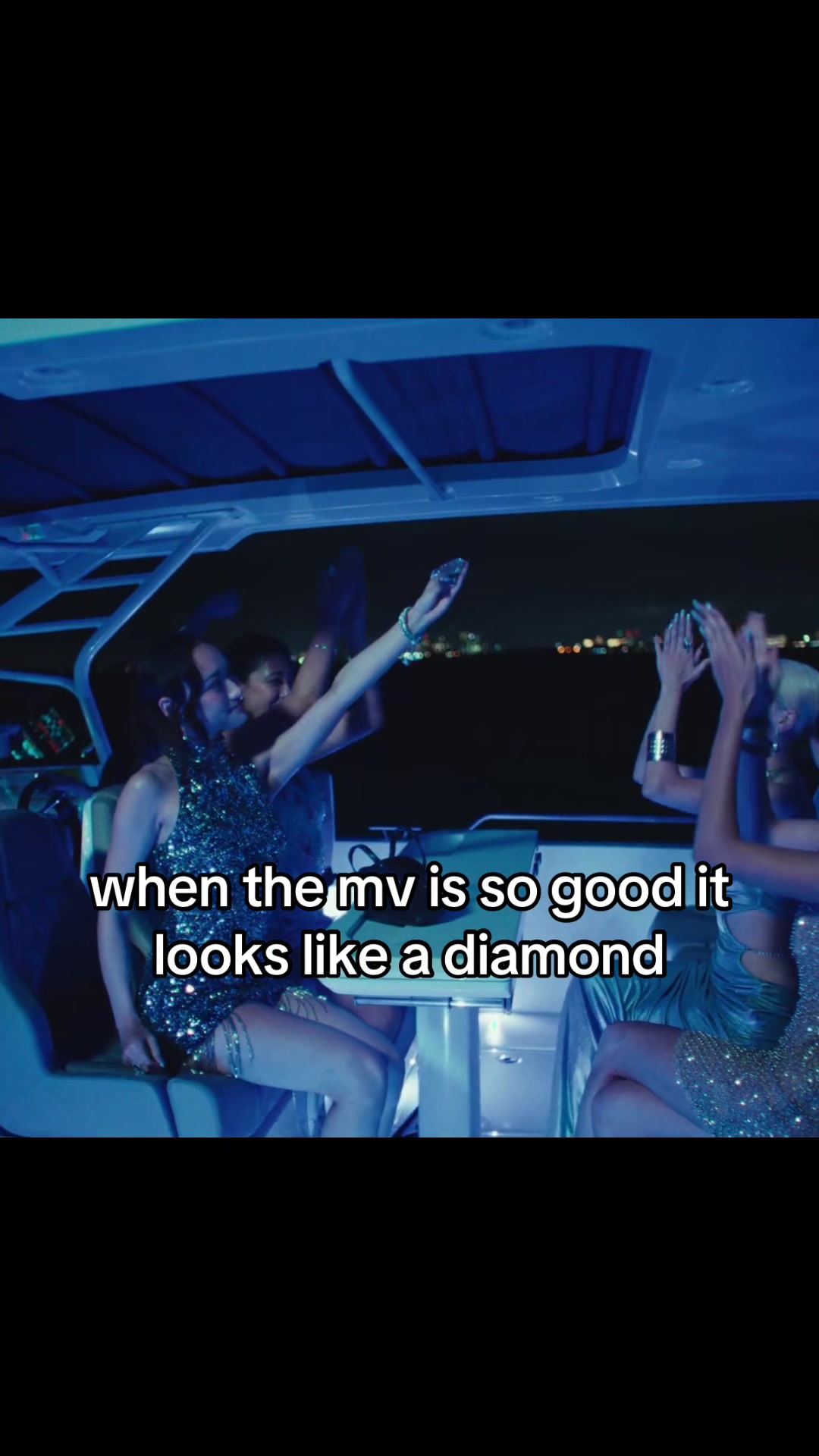 @ri ⟡ VVS HO! #BOTTLE$