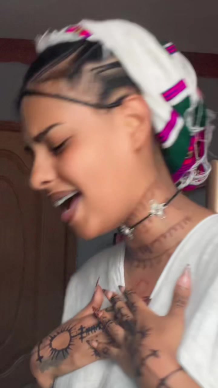 @Kal Ťįያና💫