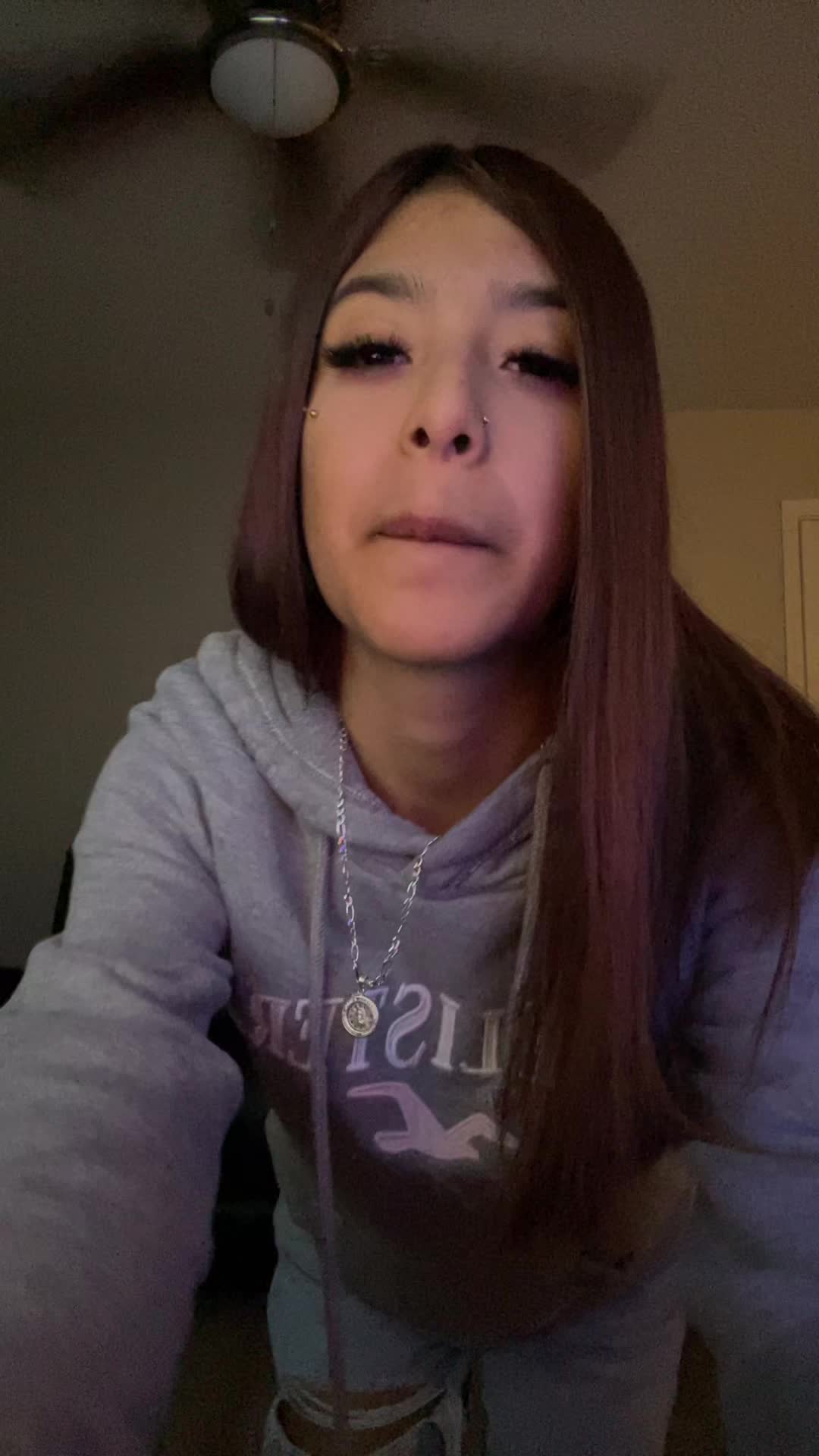 @️