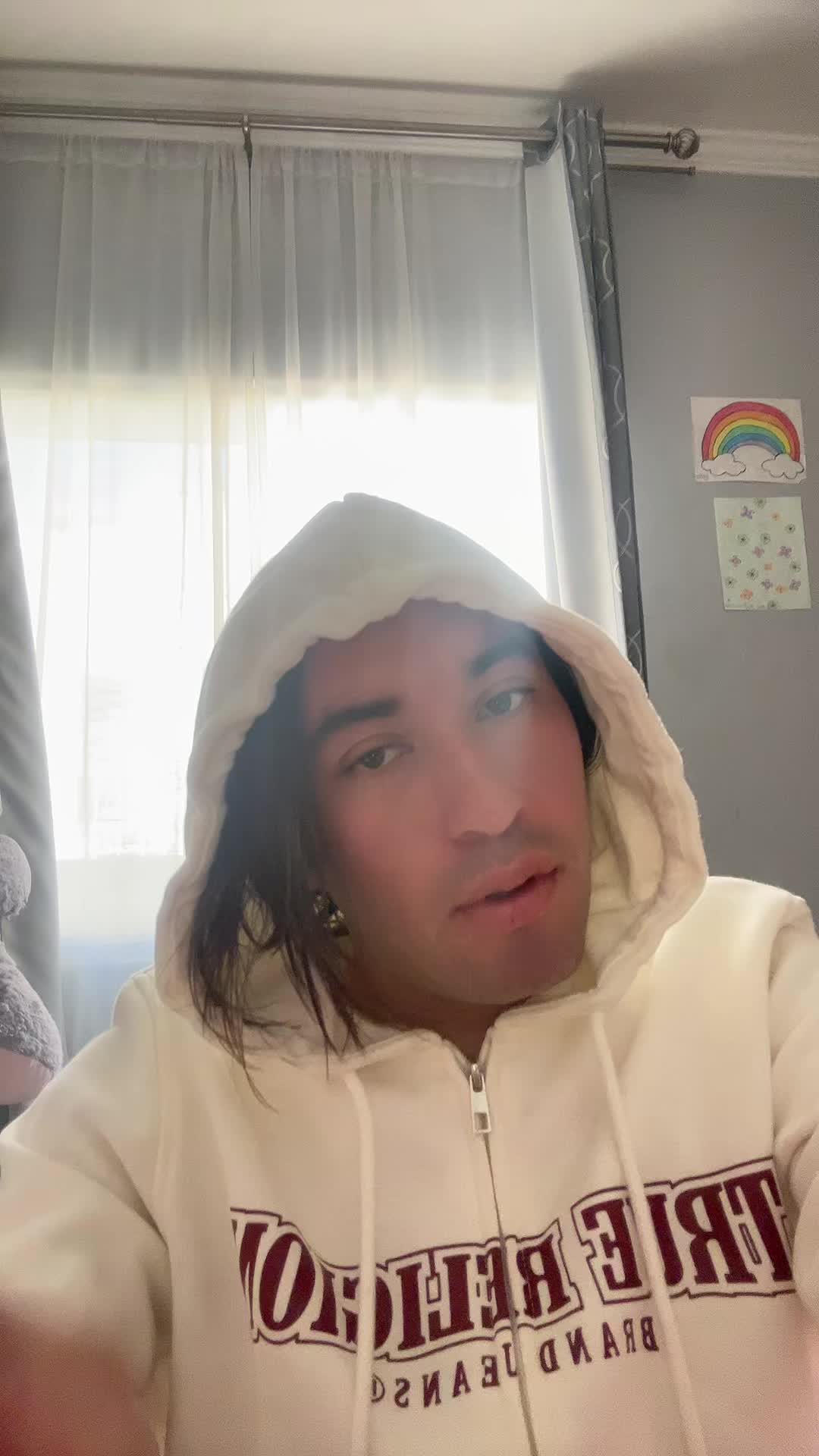 @theeplugsswifee
