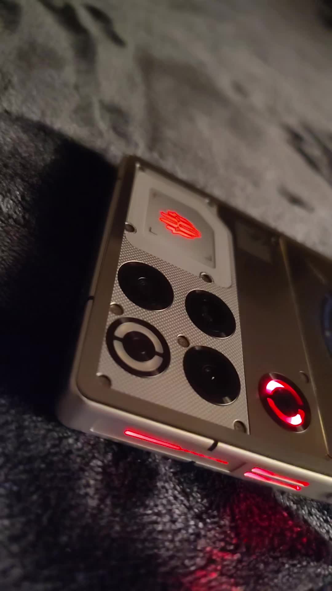 @Beast Phone