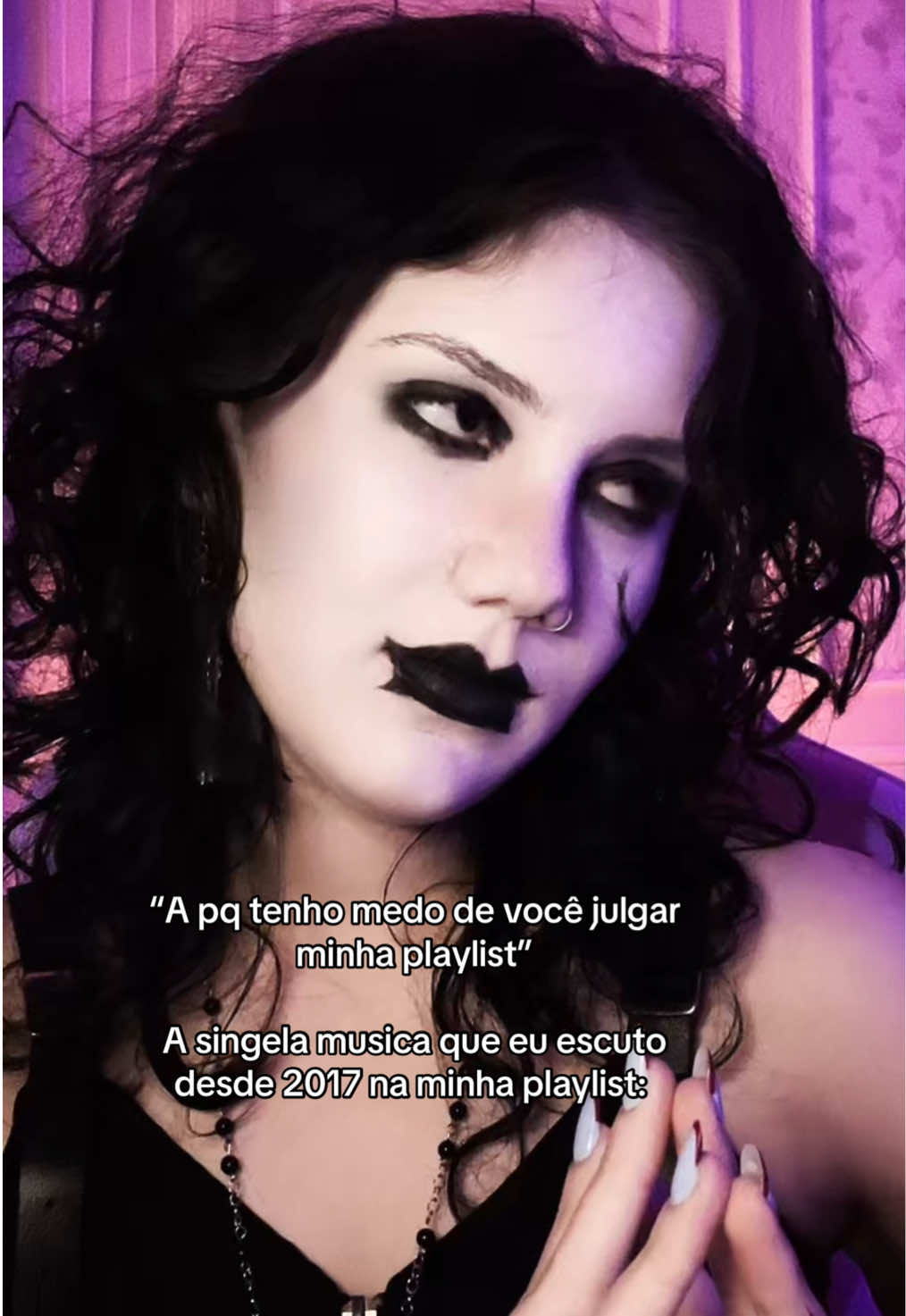 @Lofey🦇💫