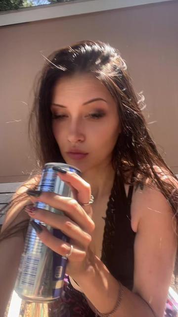 @milfncookies
