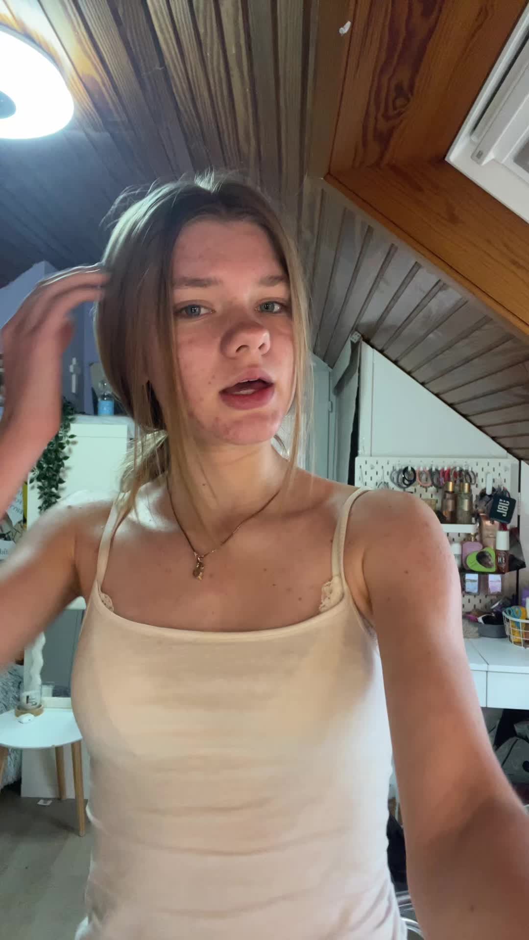 @GalLeo 😽😜