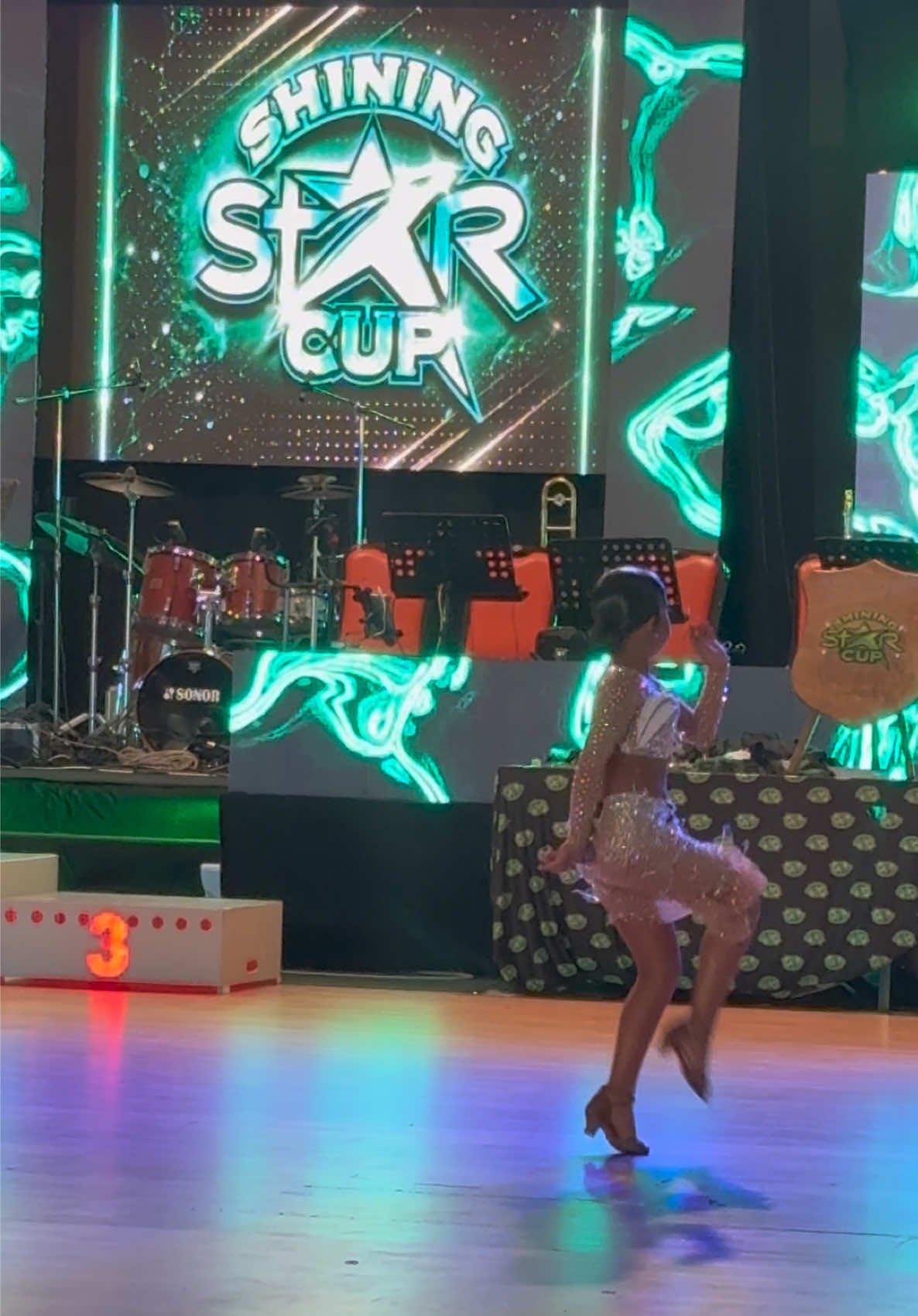 @vanessa_nuzzo_dance
