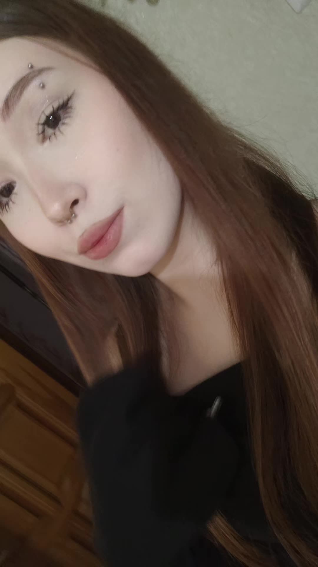 @hotleak