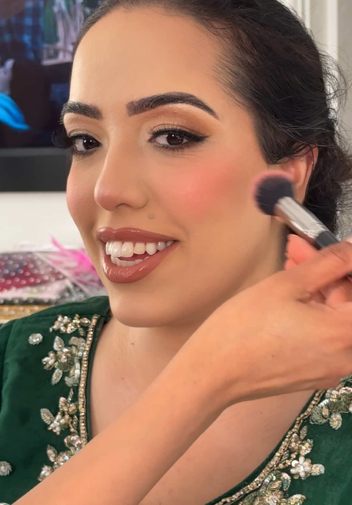@makeoverbyavneet