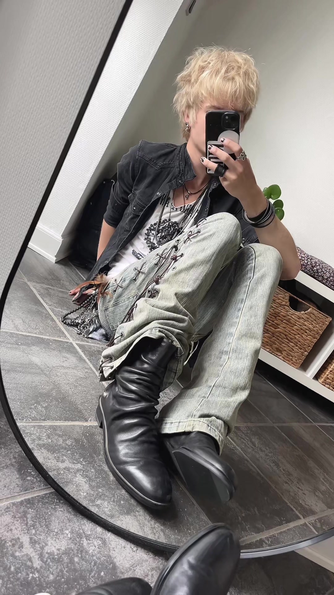 @Felix_kjs