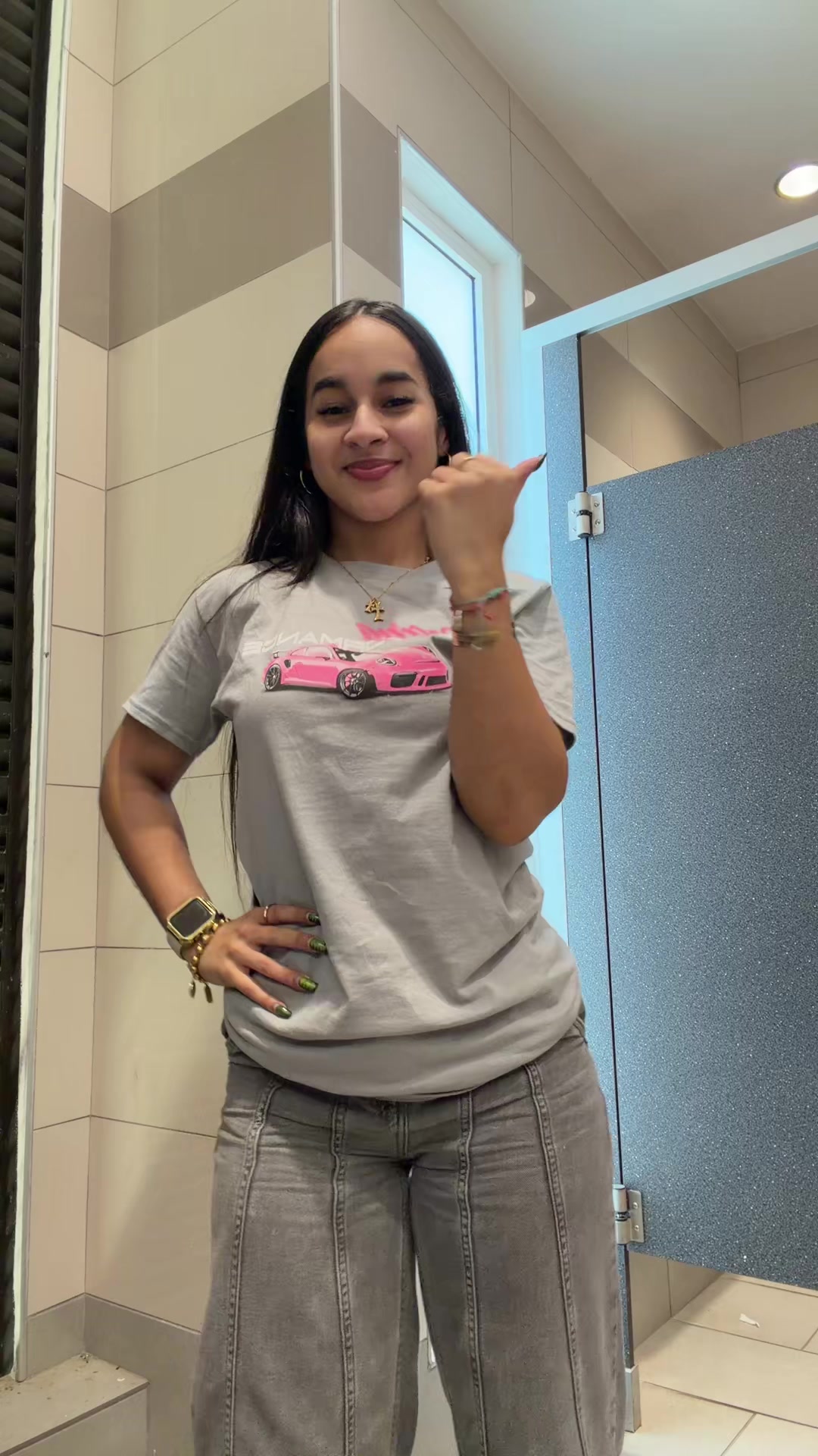 @karlasofiiiiia