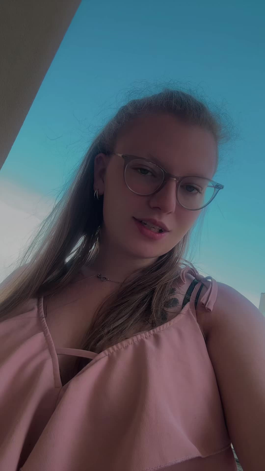 @Lêô.is.a.rainbow 🌈