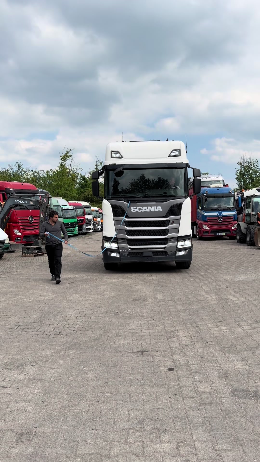 @Ibrahim-trucks