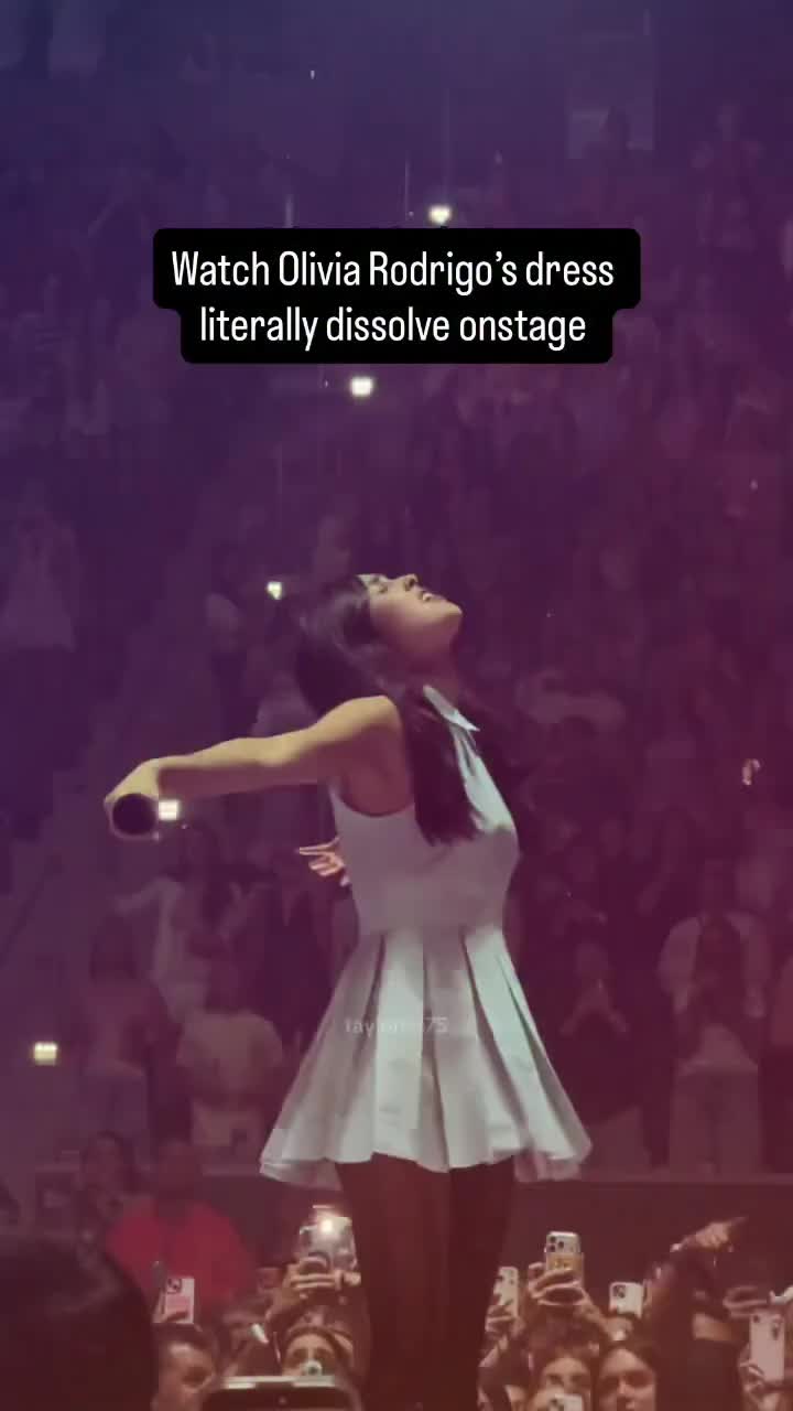 @HELLO! Canada Magazine