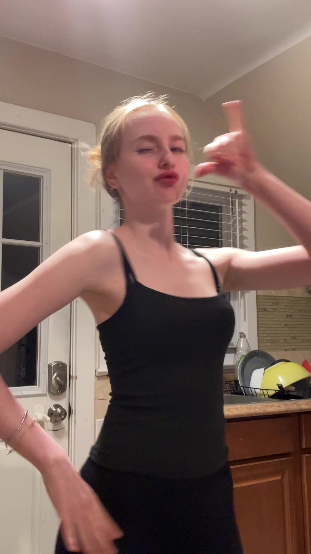 @мяу