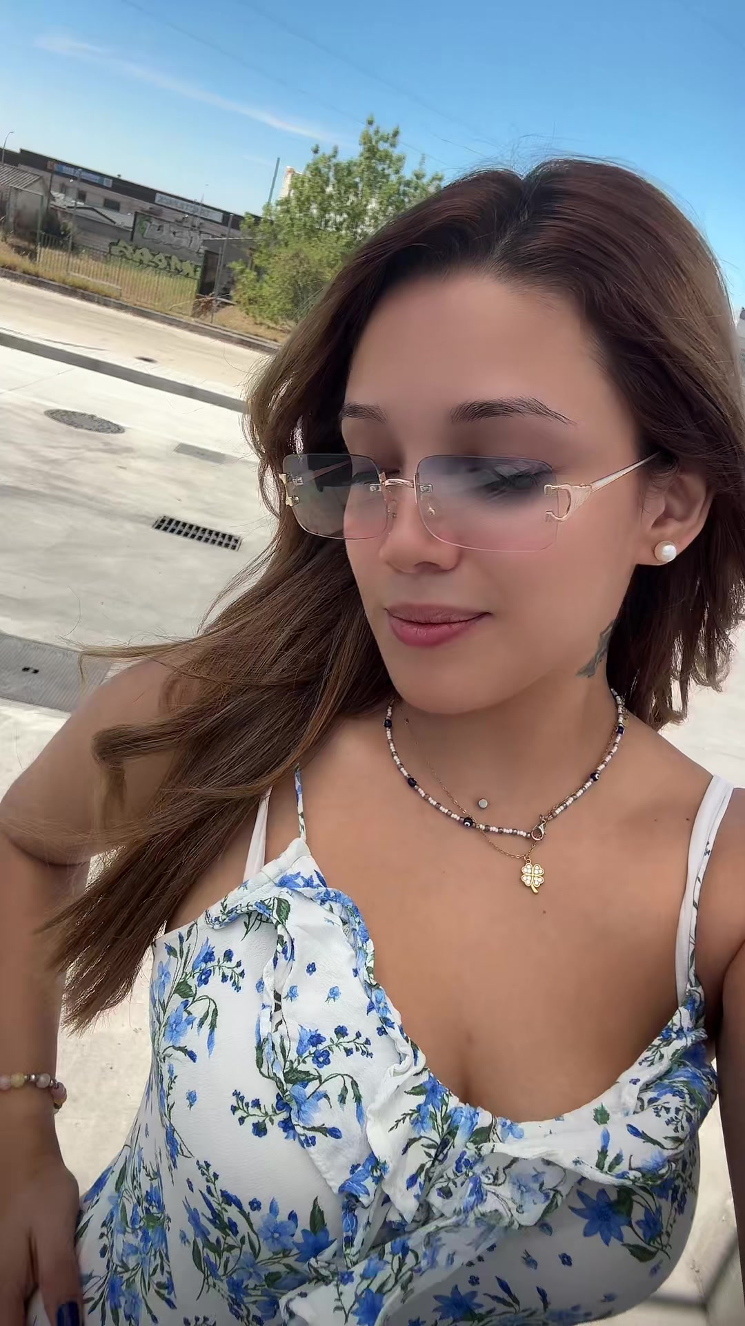 @Dani_3la