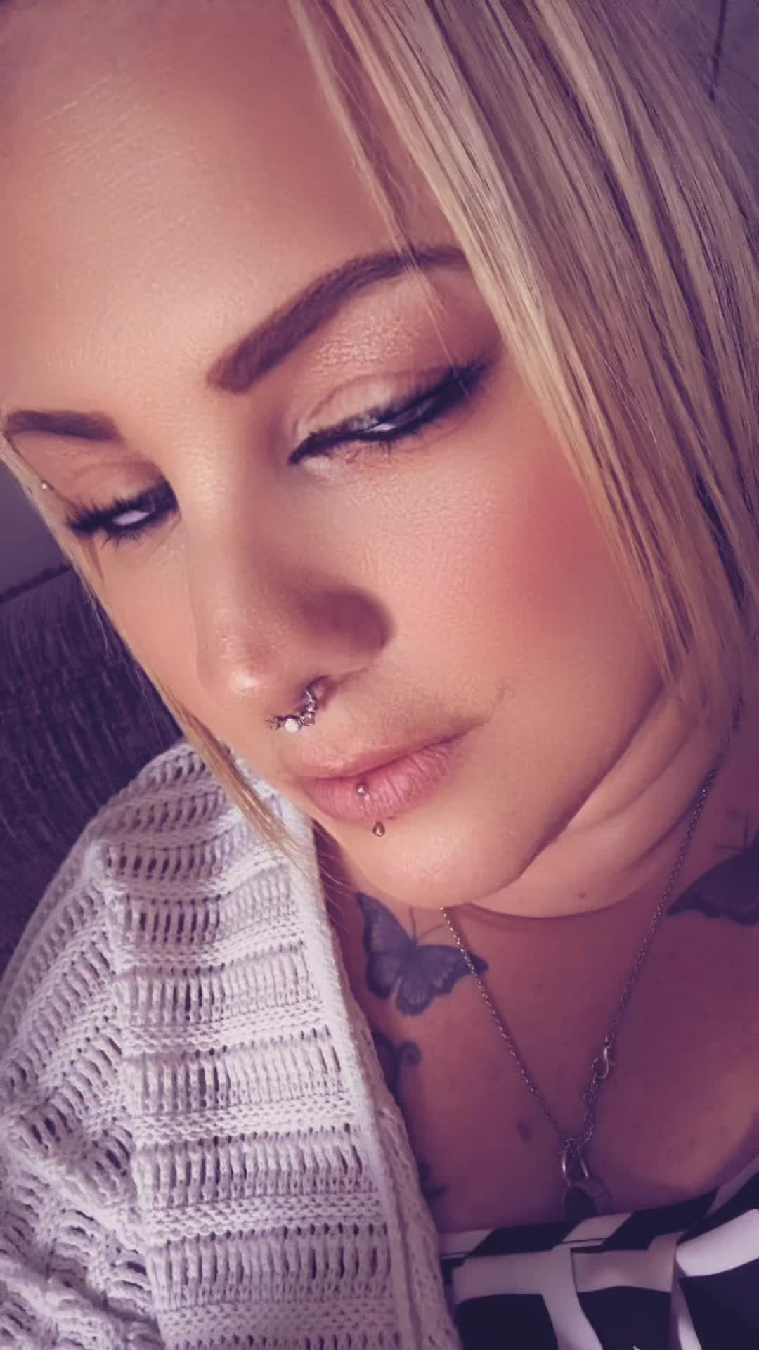 @🖤Louise🖤Ghoulett🖤