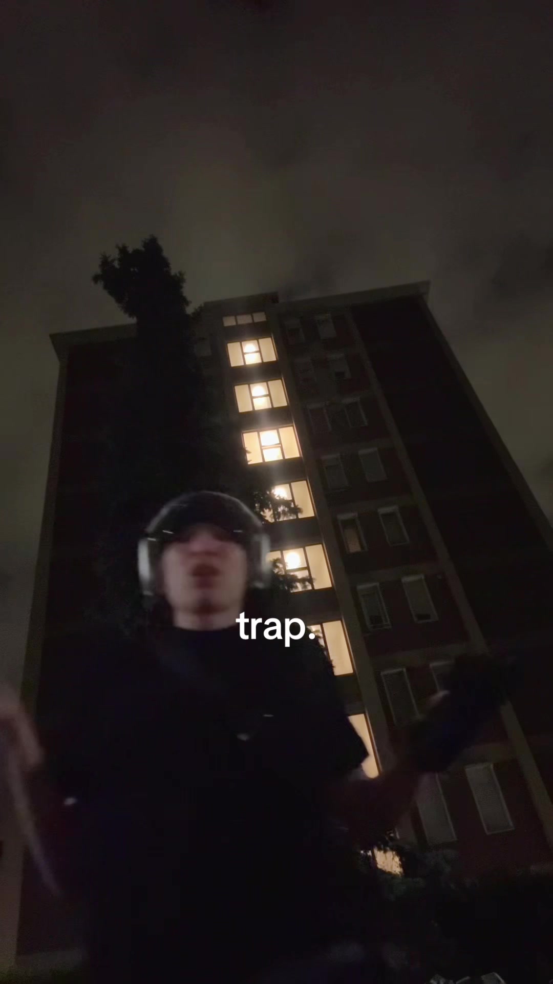 @Reskyu