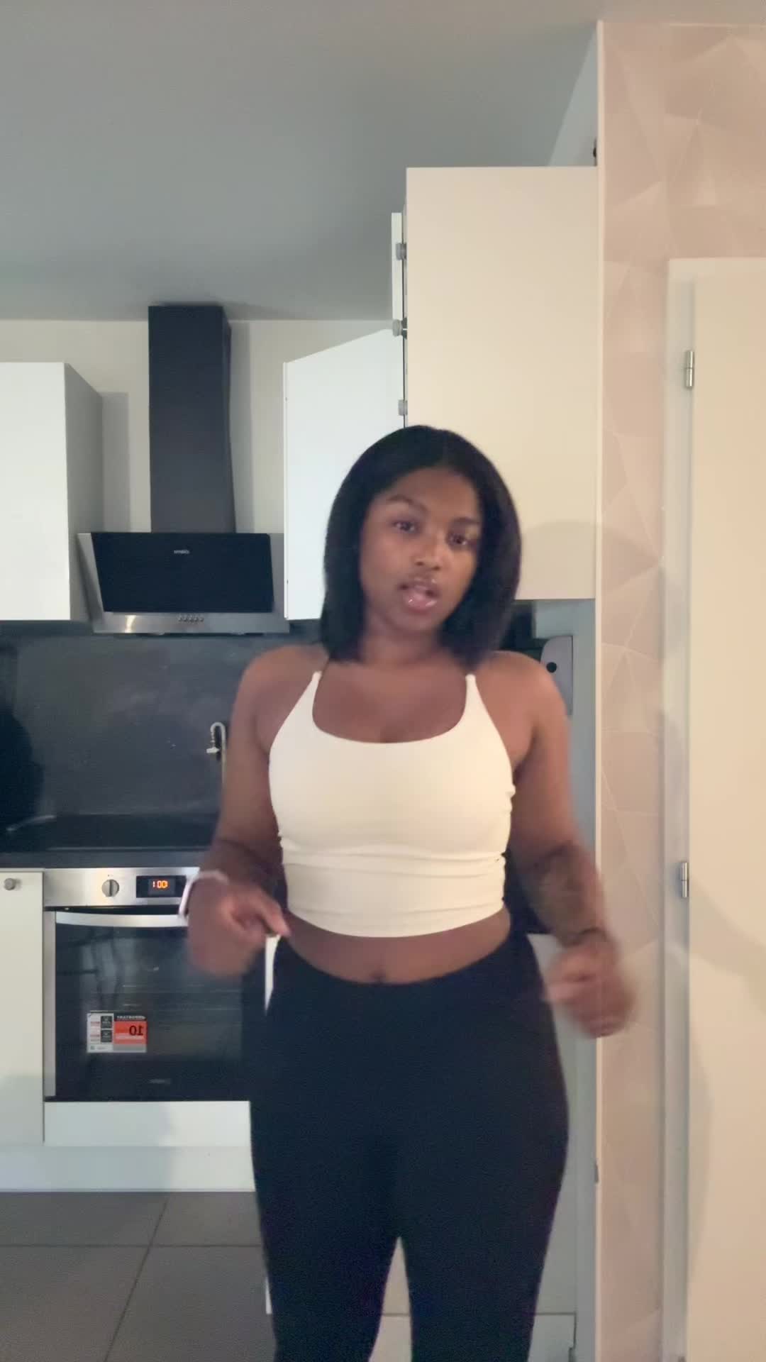 @K A Y🦚
