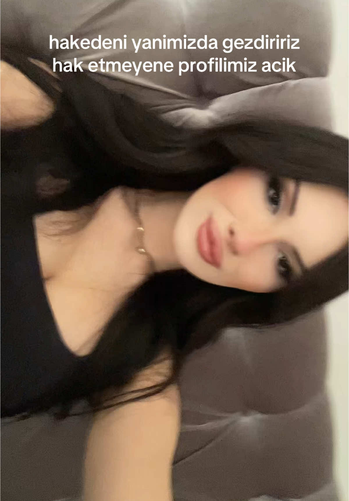@𝙀𝘾𝙀