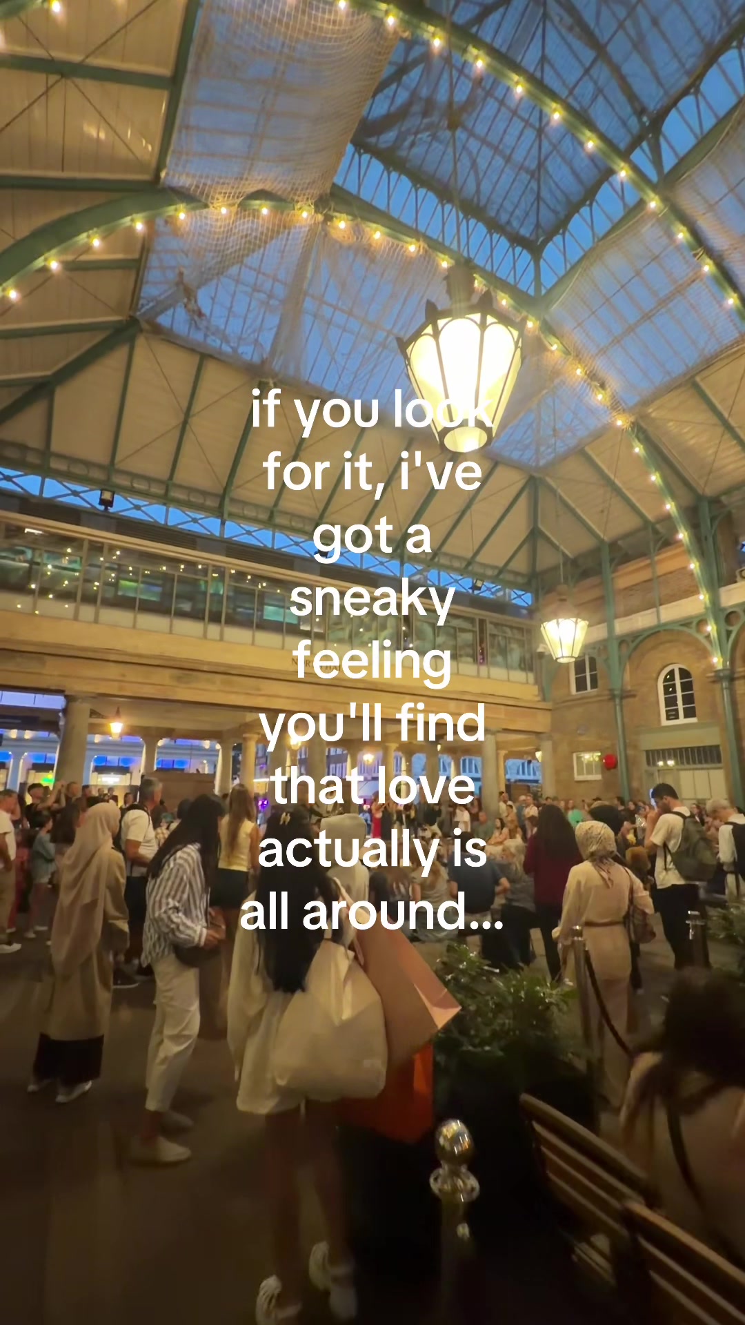 @Ananda 🦢