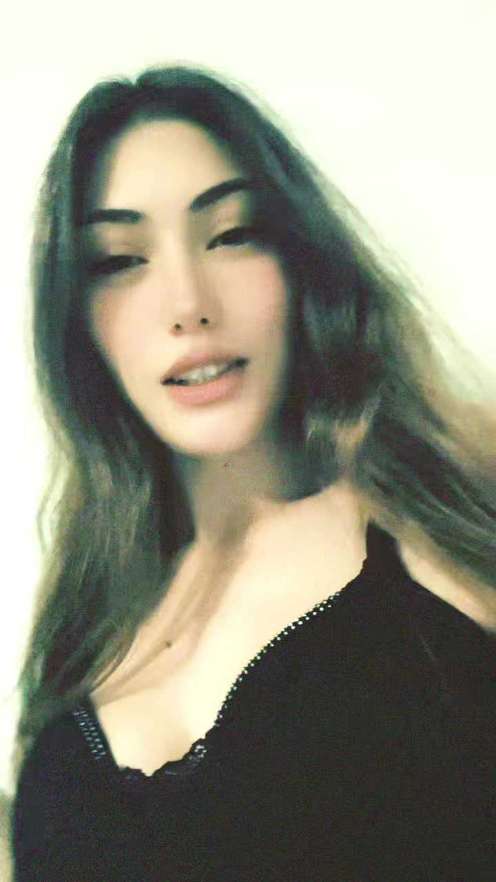 @️