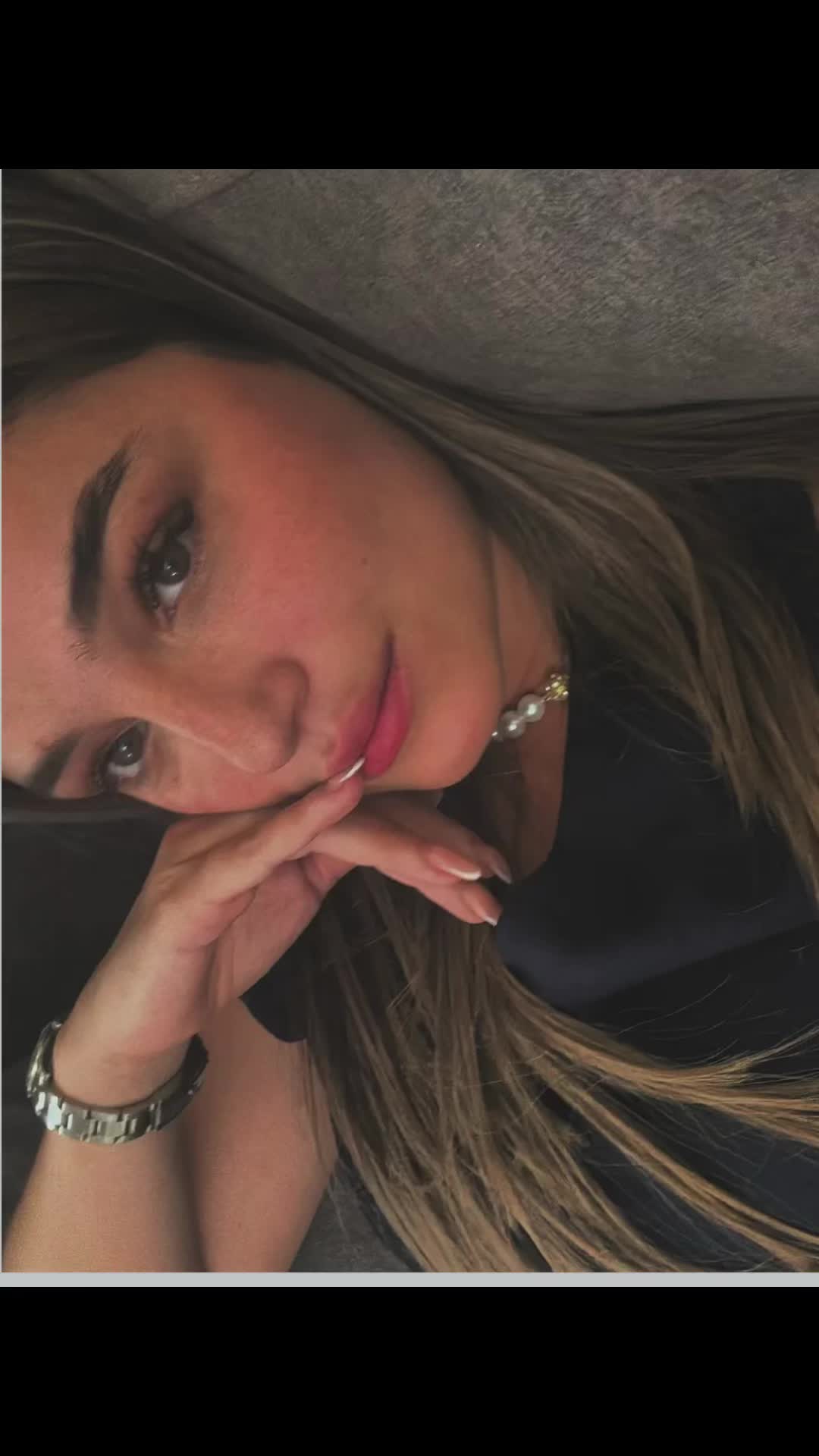 @ɢʟᴀᴍᴏᴜʀ