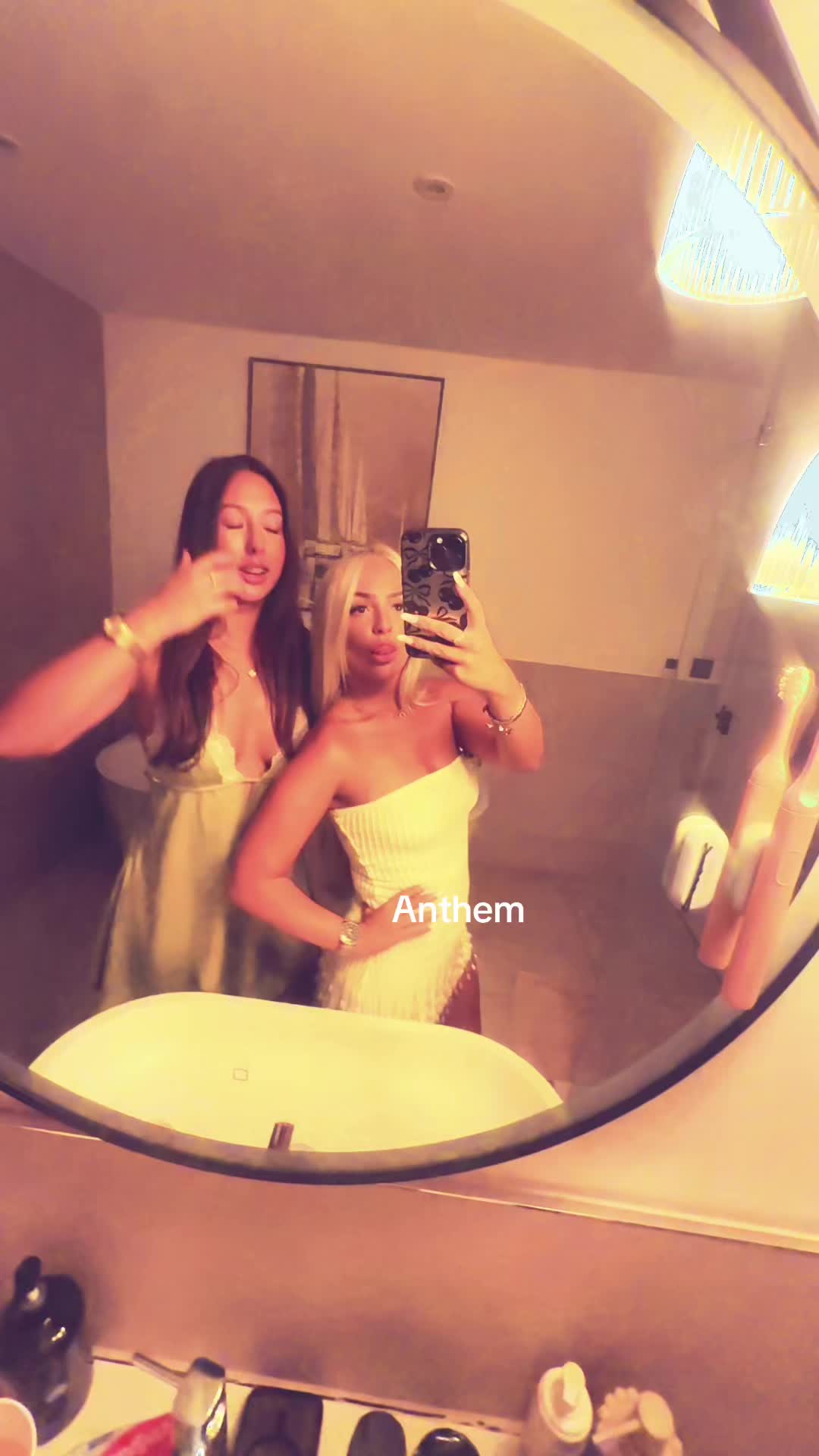 @Milli J 🤍
