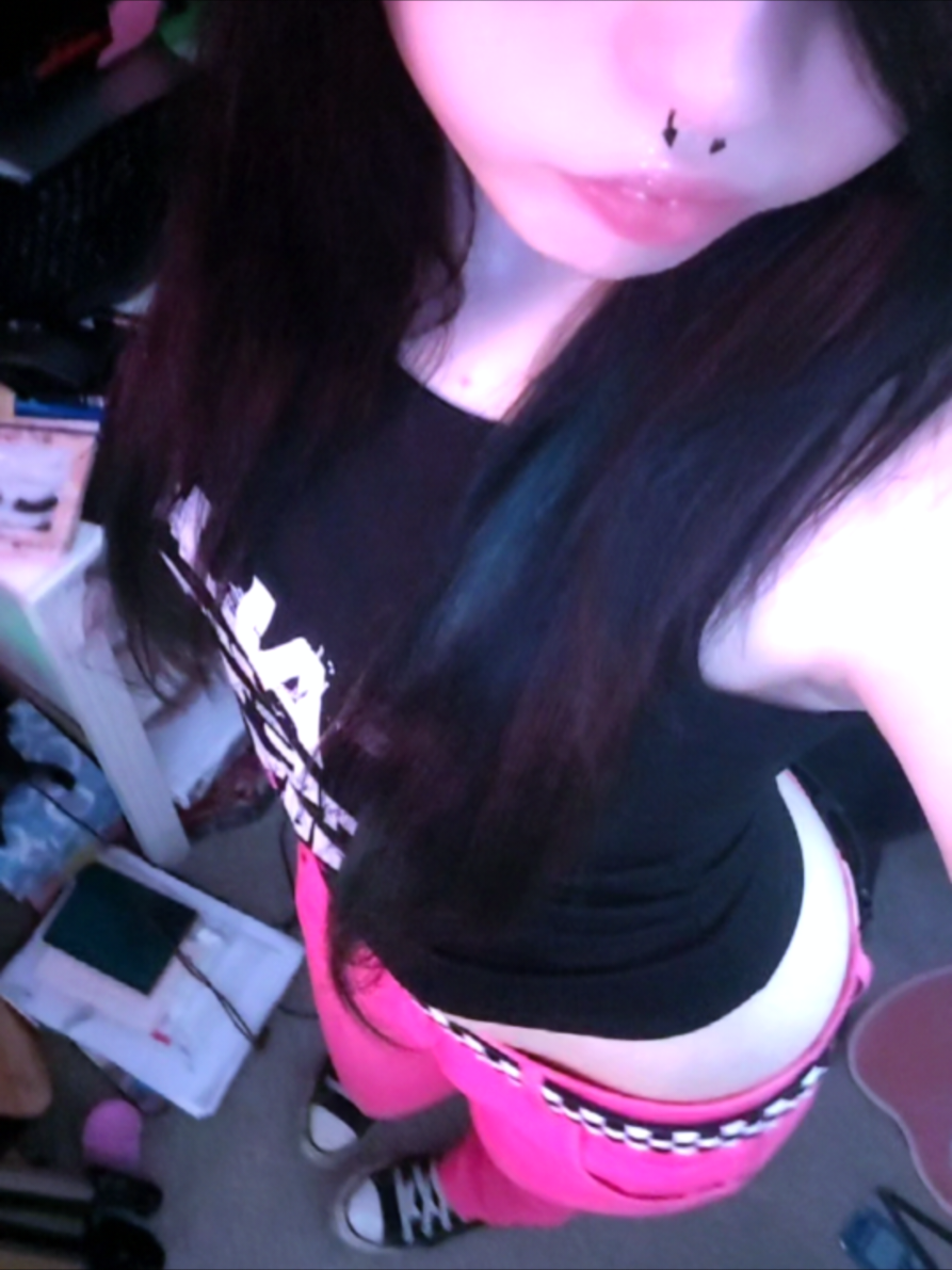 @PIXEL8D