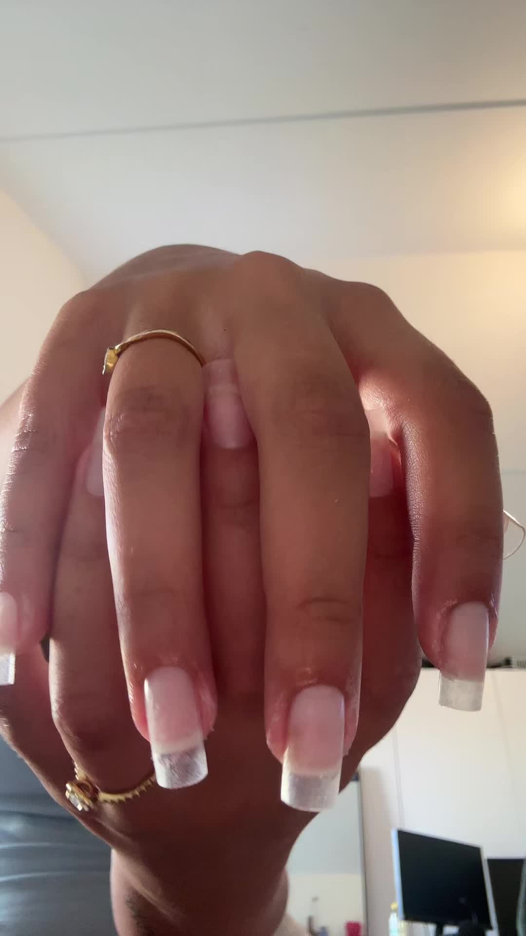 @𝓛𝓲𝓷𝓮-𝓢𝓸𝓯𝓲𝓮🥂🪩