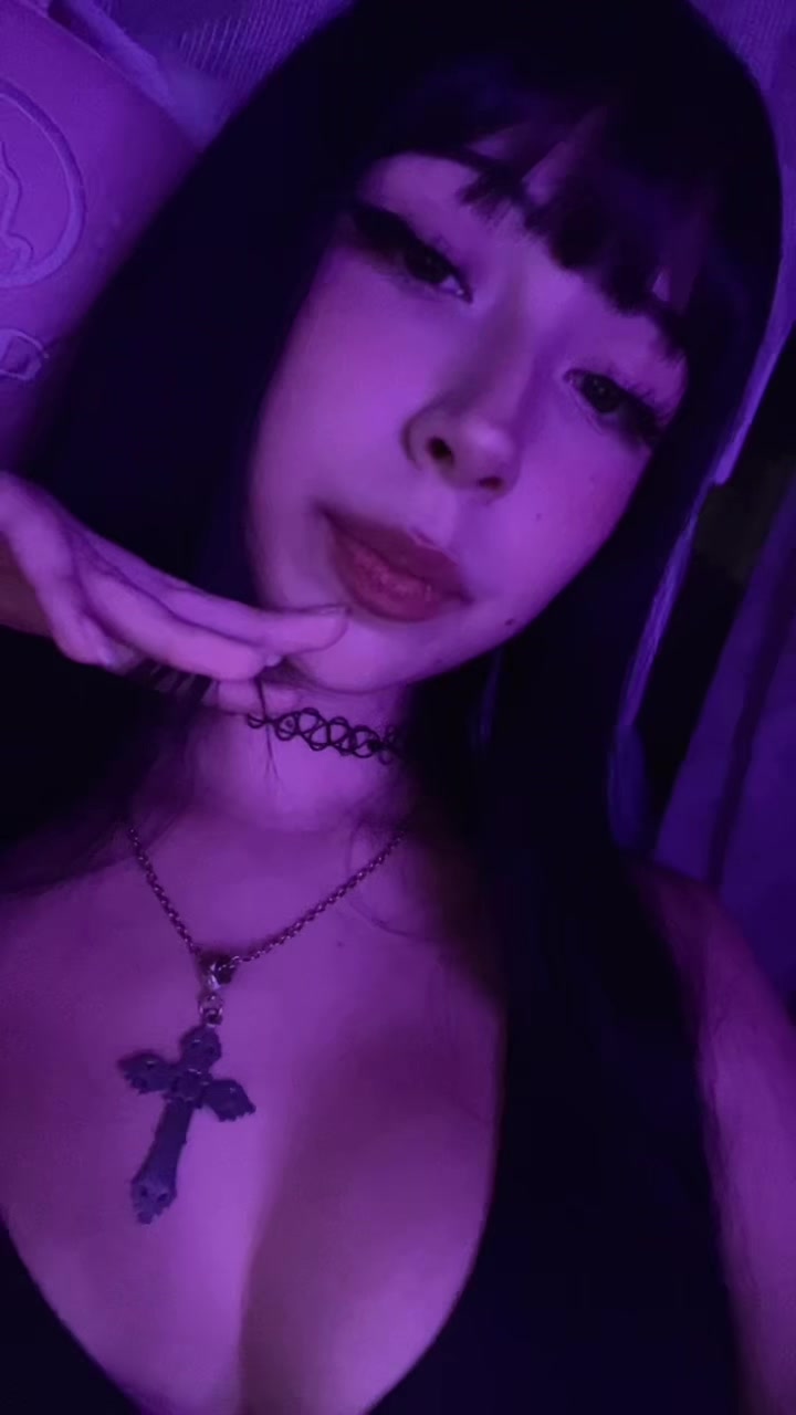@Mela<3