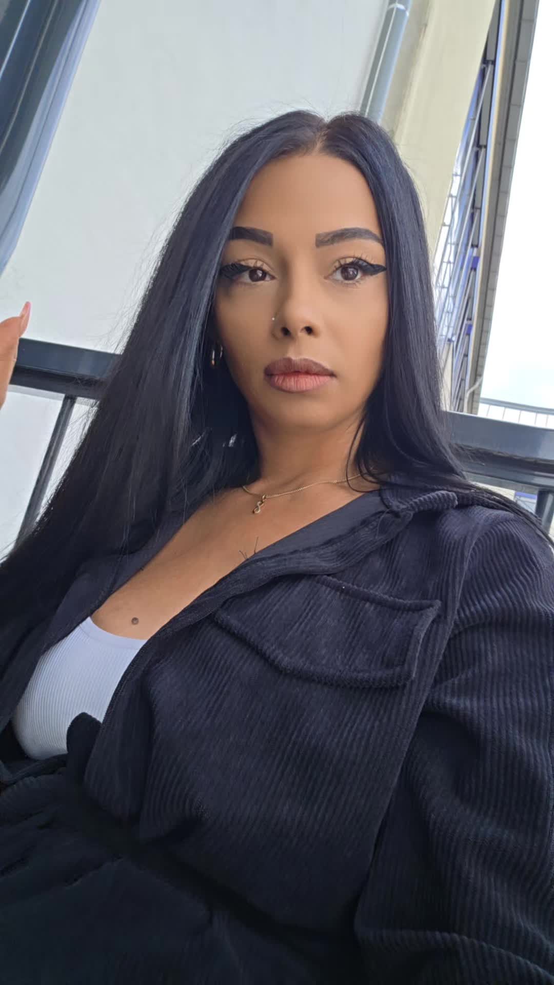 @Lavinia_Willson