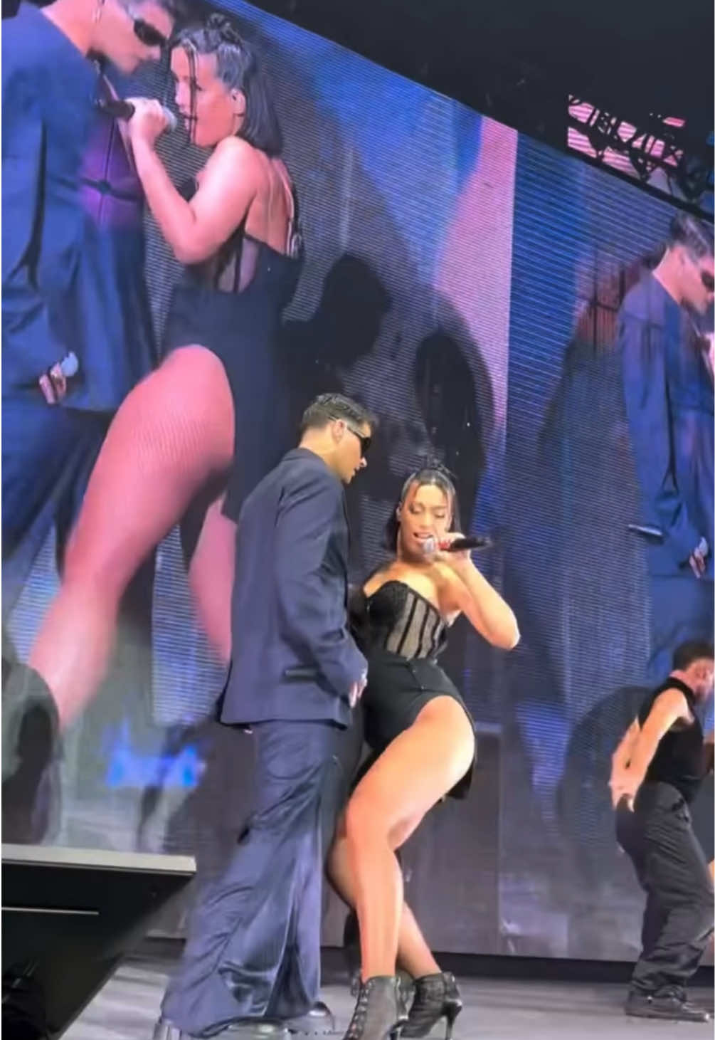@Chanelarchives_