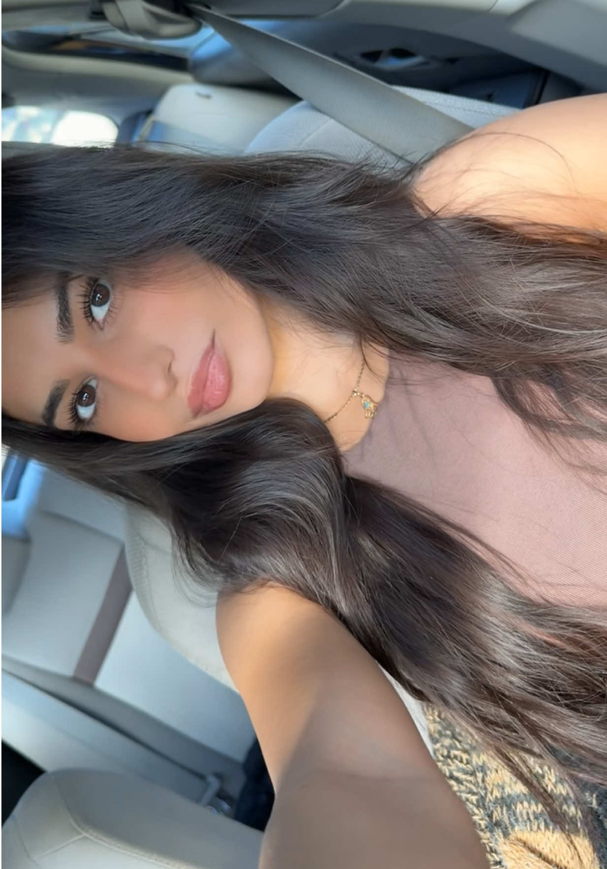 @Lara