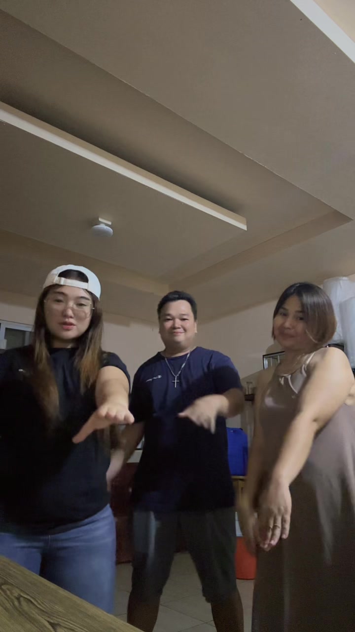 @Gela