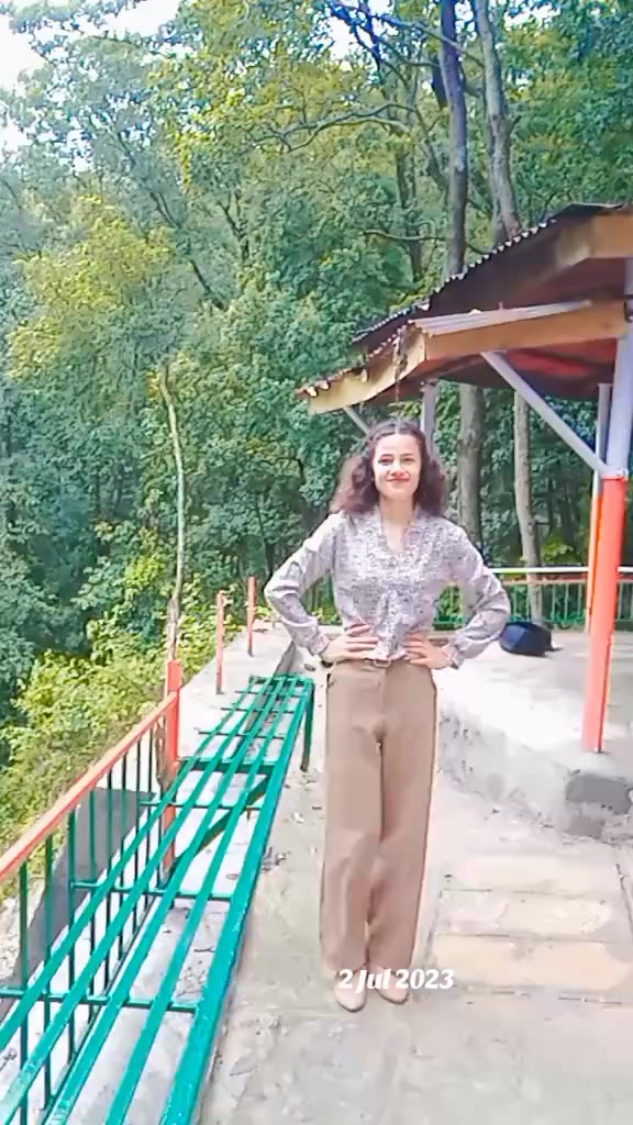 @मिहिरा 😘💎😊🕉️☯️🌺