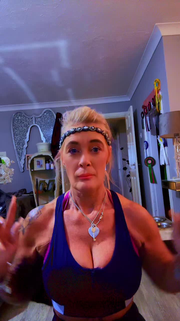 @amanda Roberts