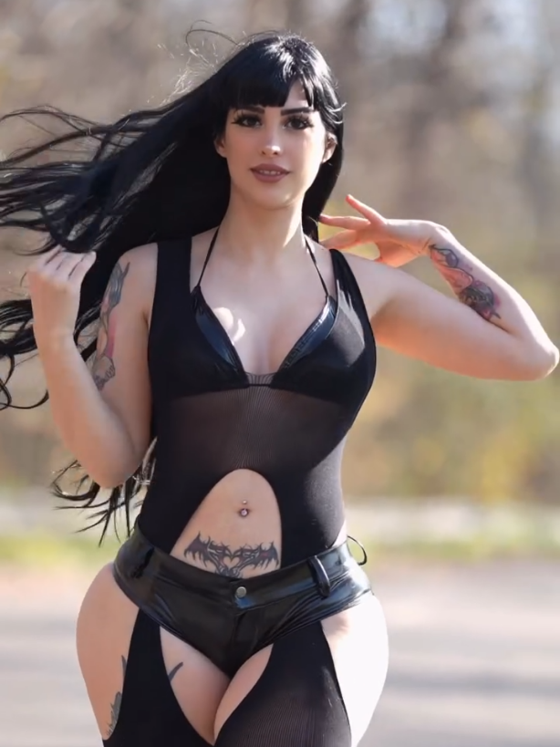 @Demonmika Fan 🖤