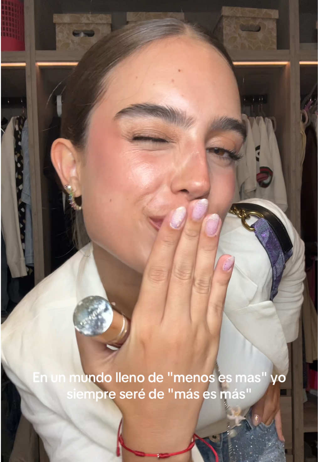 @Mar&iacute;a Alonso