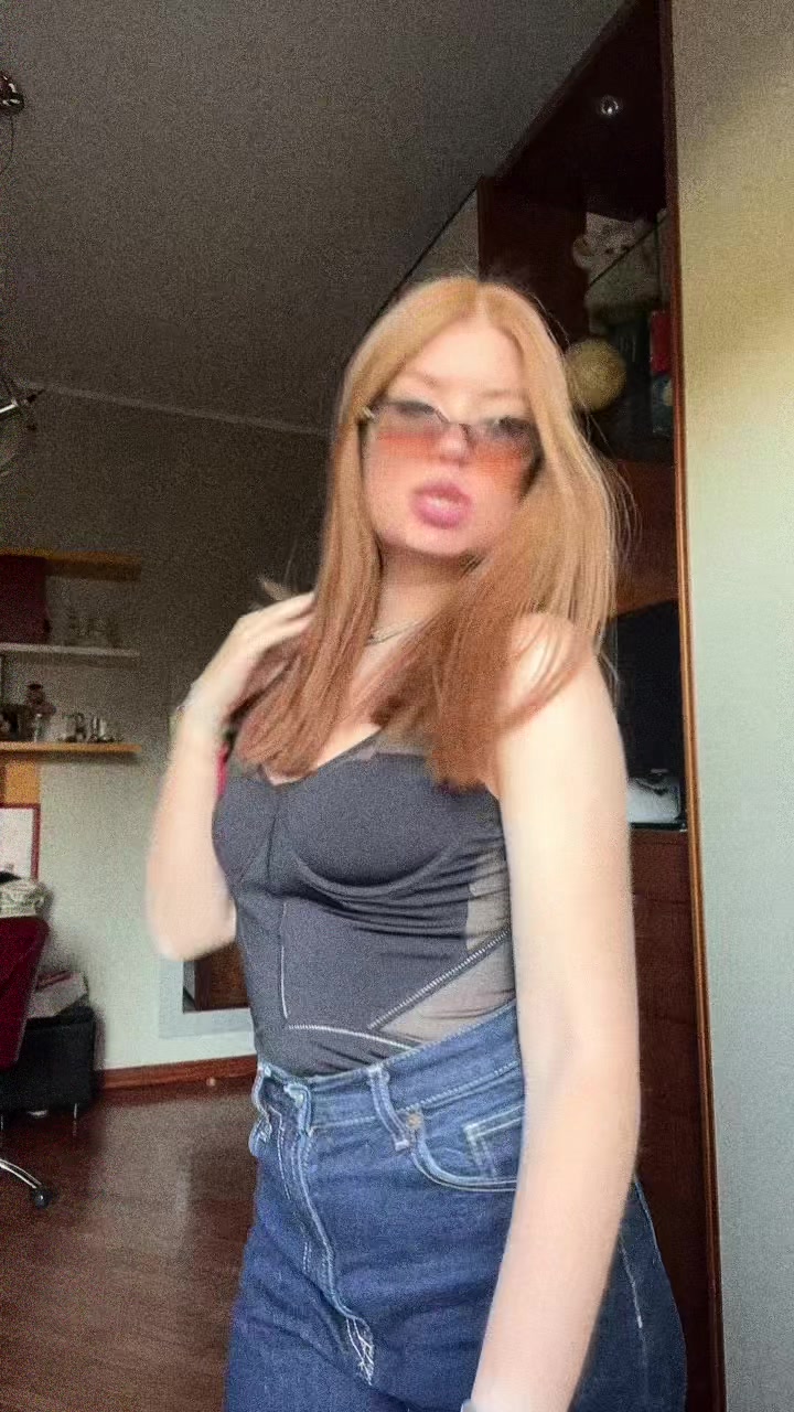 @Ania Tuccillo