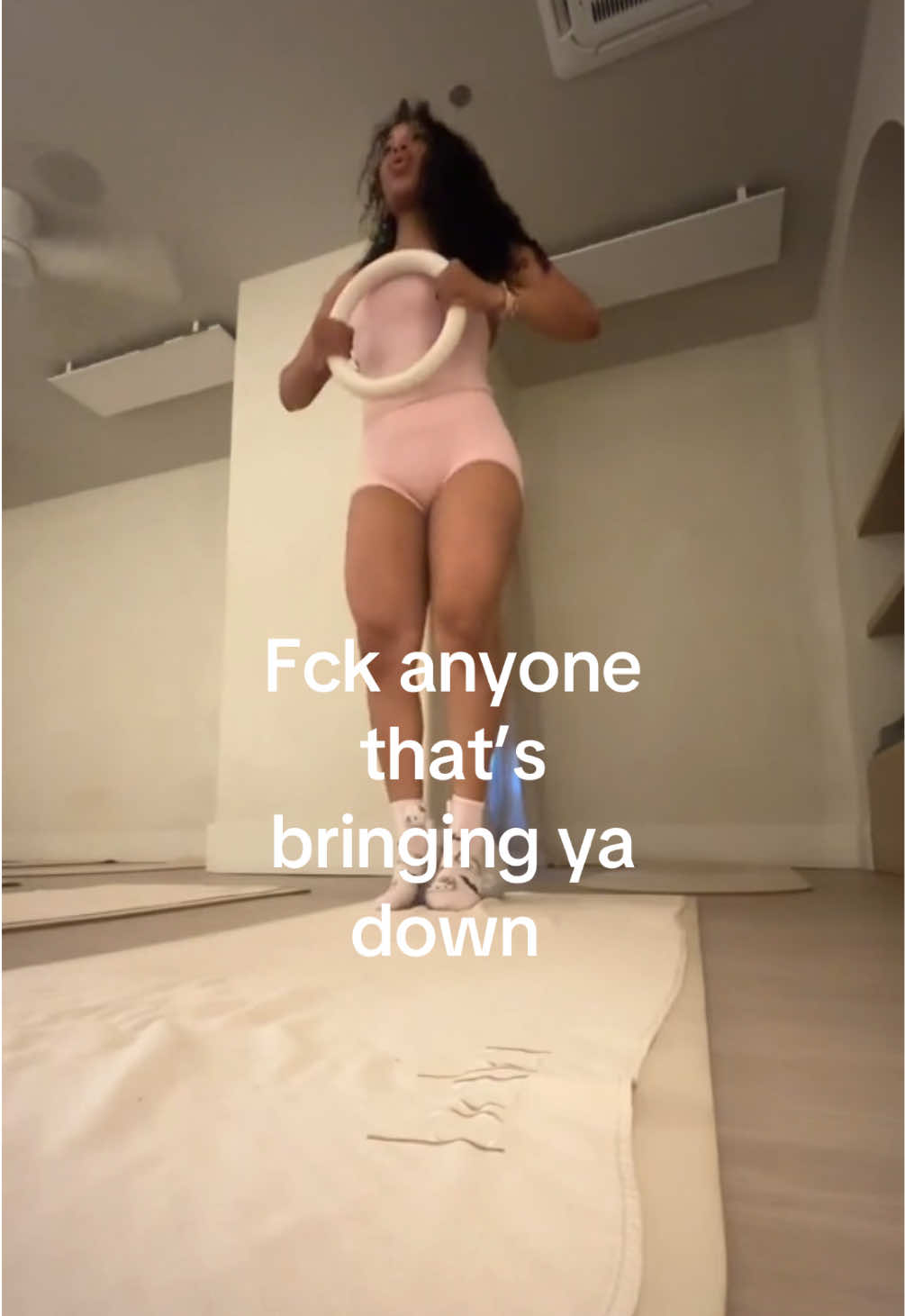 @AYANIS