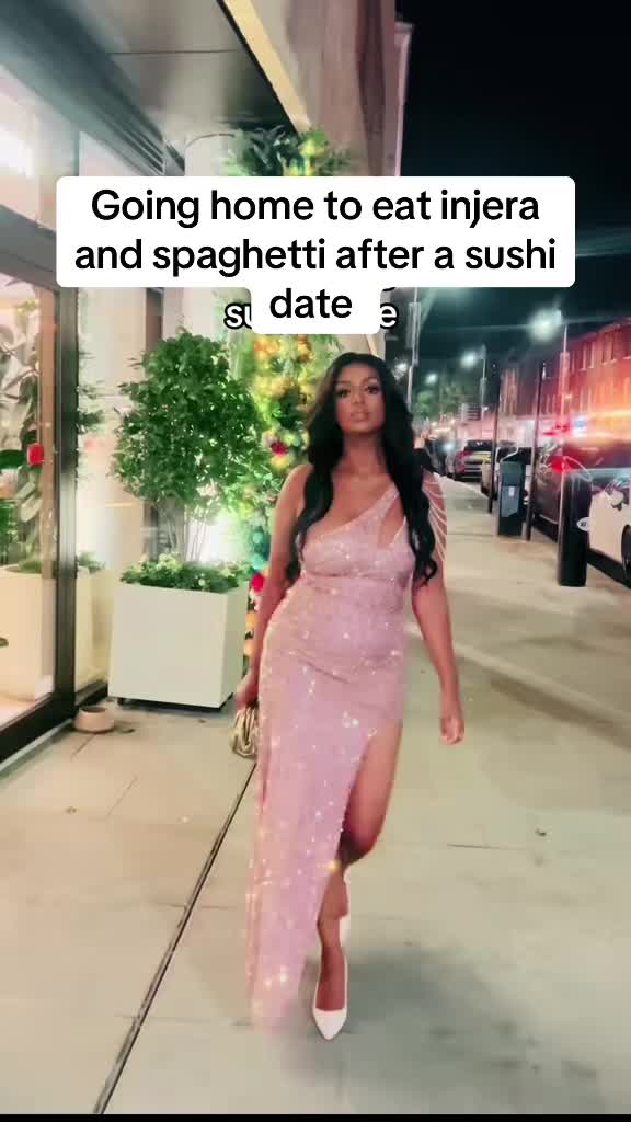 @HeyHels