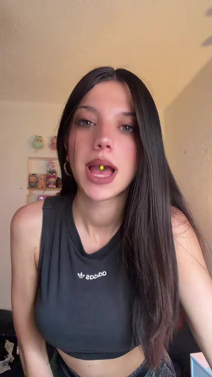 @laraaciid_