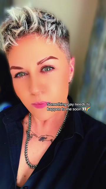 @🏳️🌈 𝒦𝒶𝓇𝓁𝓎 🏳️🌈